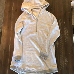 Under Armour tunic 1/4 zip hoodie